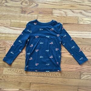 Old Navy long sleeved shirt